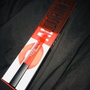 Huda liquid lip